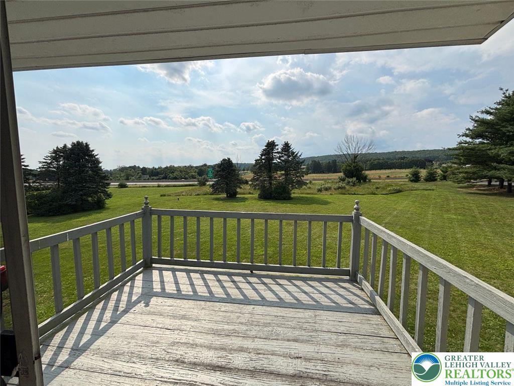 Property Photo: 1092 Pohopoco Drive 2 PA 18235