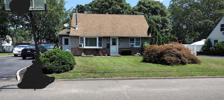 Property Photo:  158 Stanley Drive  NY 11720 