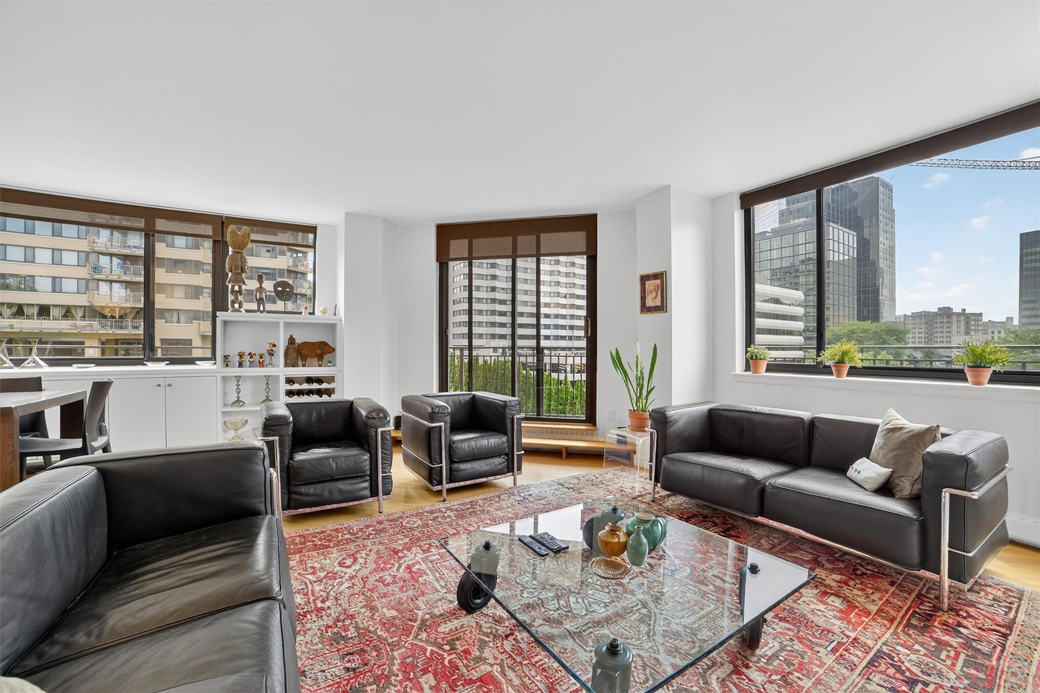 Property Photo:  25 Rockledge Avenue 208  NY 10601 