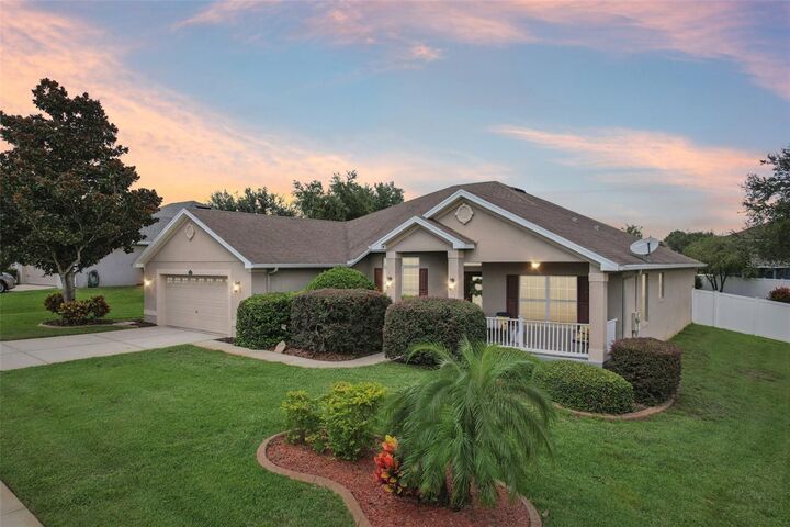 Property Photo:  377 Dagama Drive  FL 34715 