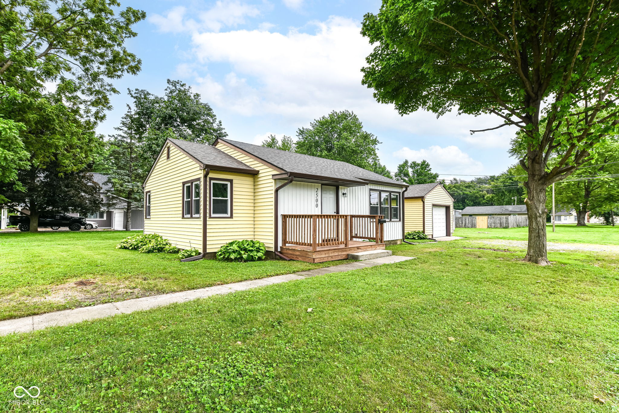 Property Photo:  2500 S N Street  IN 46036 