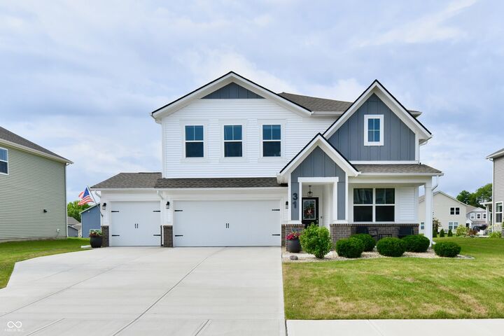 Property Photo: 31 Hollister Way IN 46034