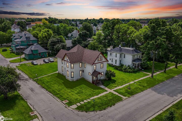 Property Photo: 1132 Main Street IA 50112