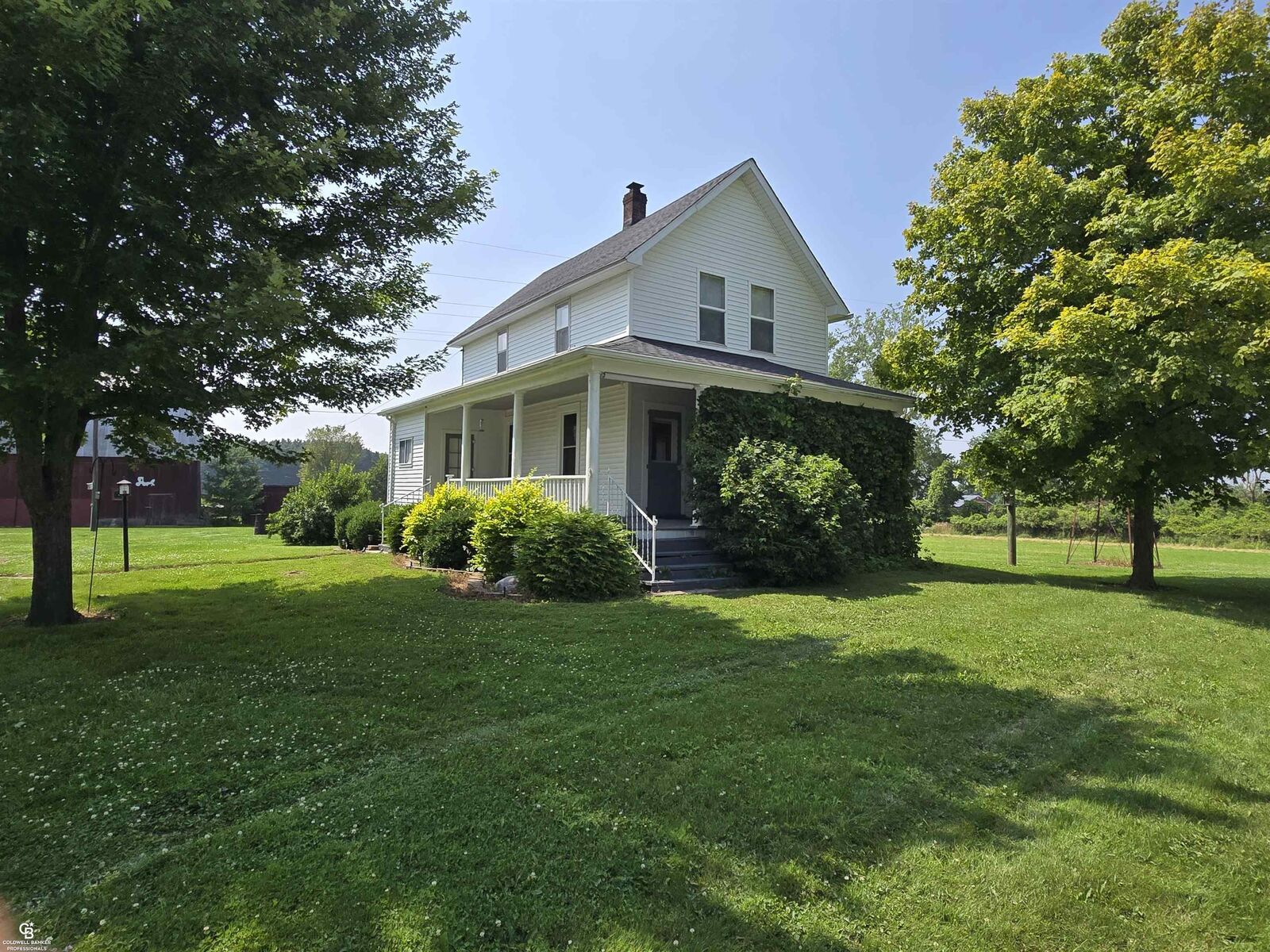 Property Photo:  4745 Sheridan Road  MI 48022 