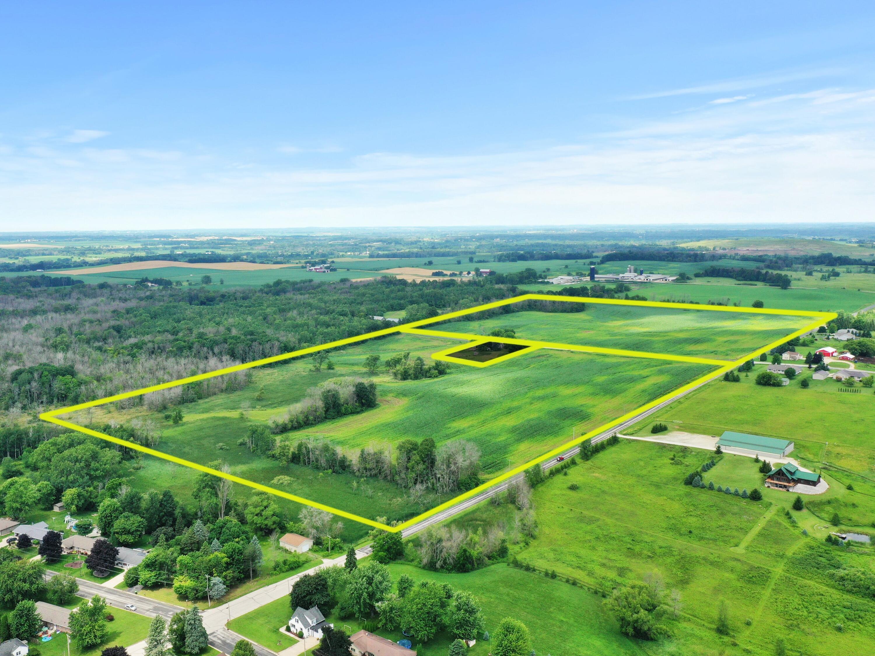 11530 San Rd  Franklin WI 54247 photo