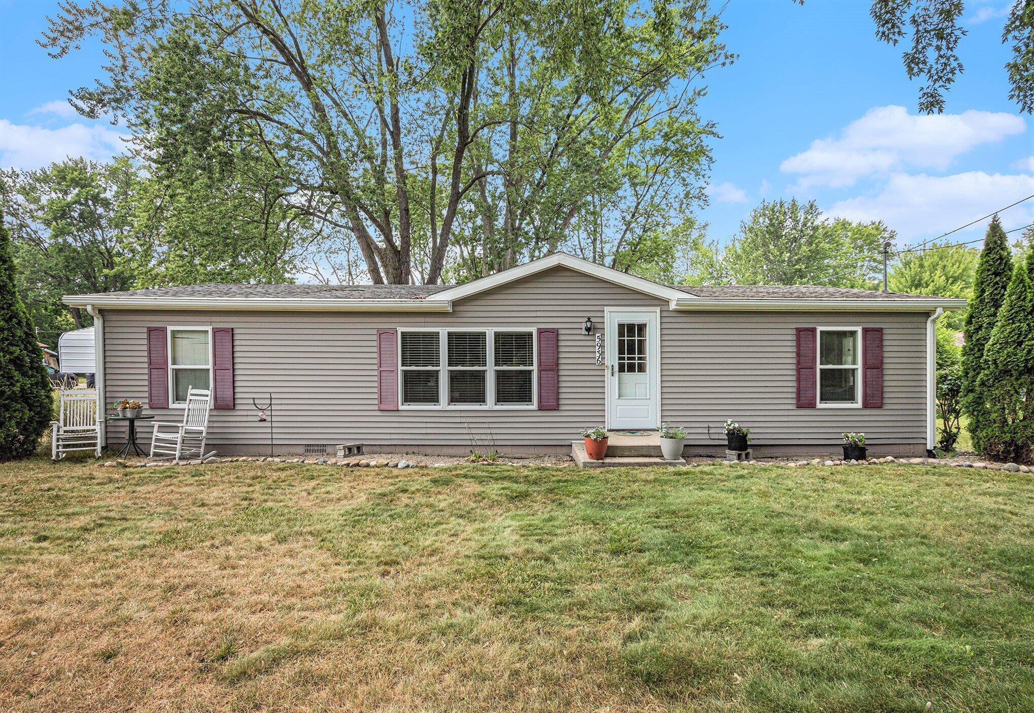 5936 Johnson Road  Coloma MI 49038 photo