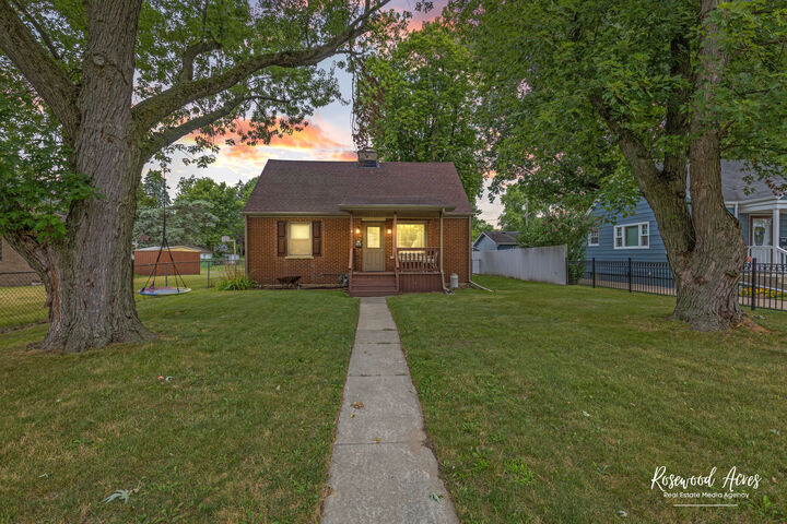 Property Photo: 643 S Curtis Avenue IL 60901