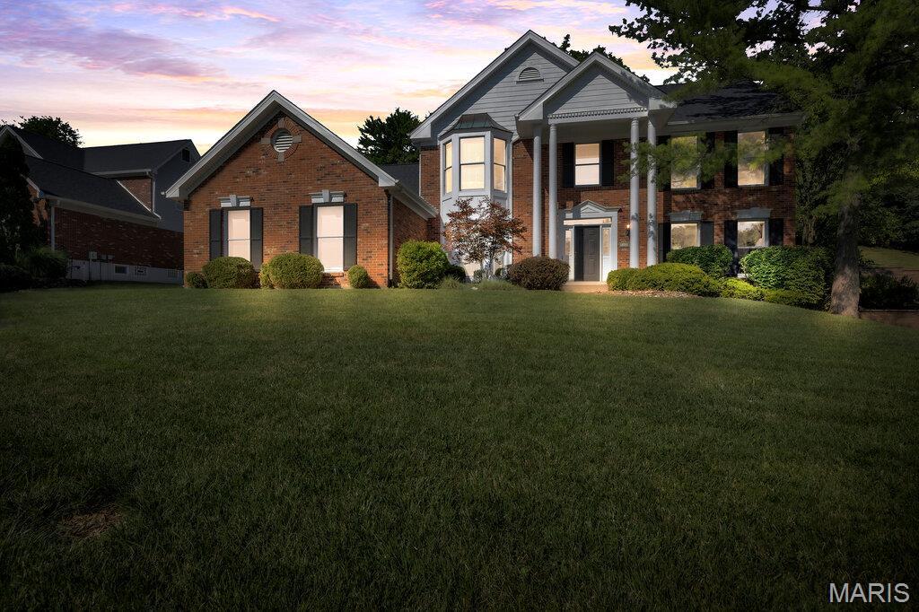 Property Photo:  1325 Conway Oaks Drive  MO 63017 
