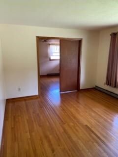 Property Photo:  118 East Concord  WV 24712 
