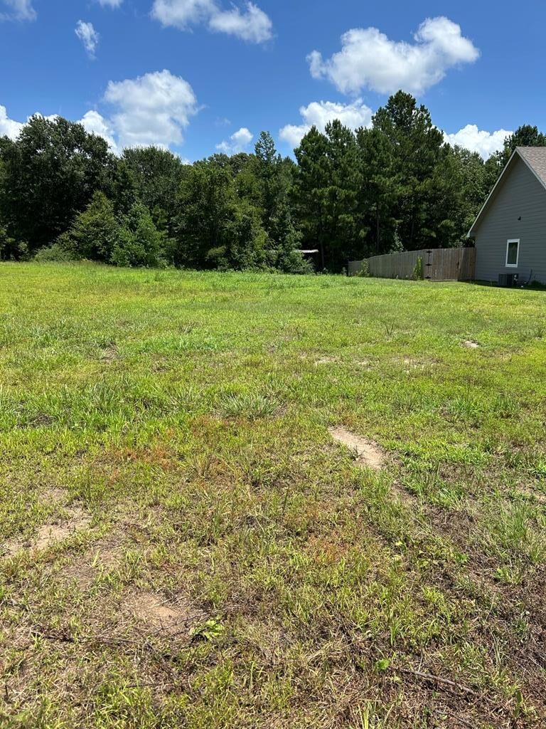 Property Photo:  R143727 Dena Kay Dr  TX 75904 