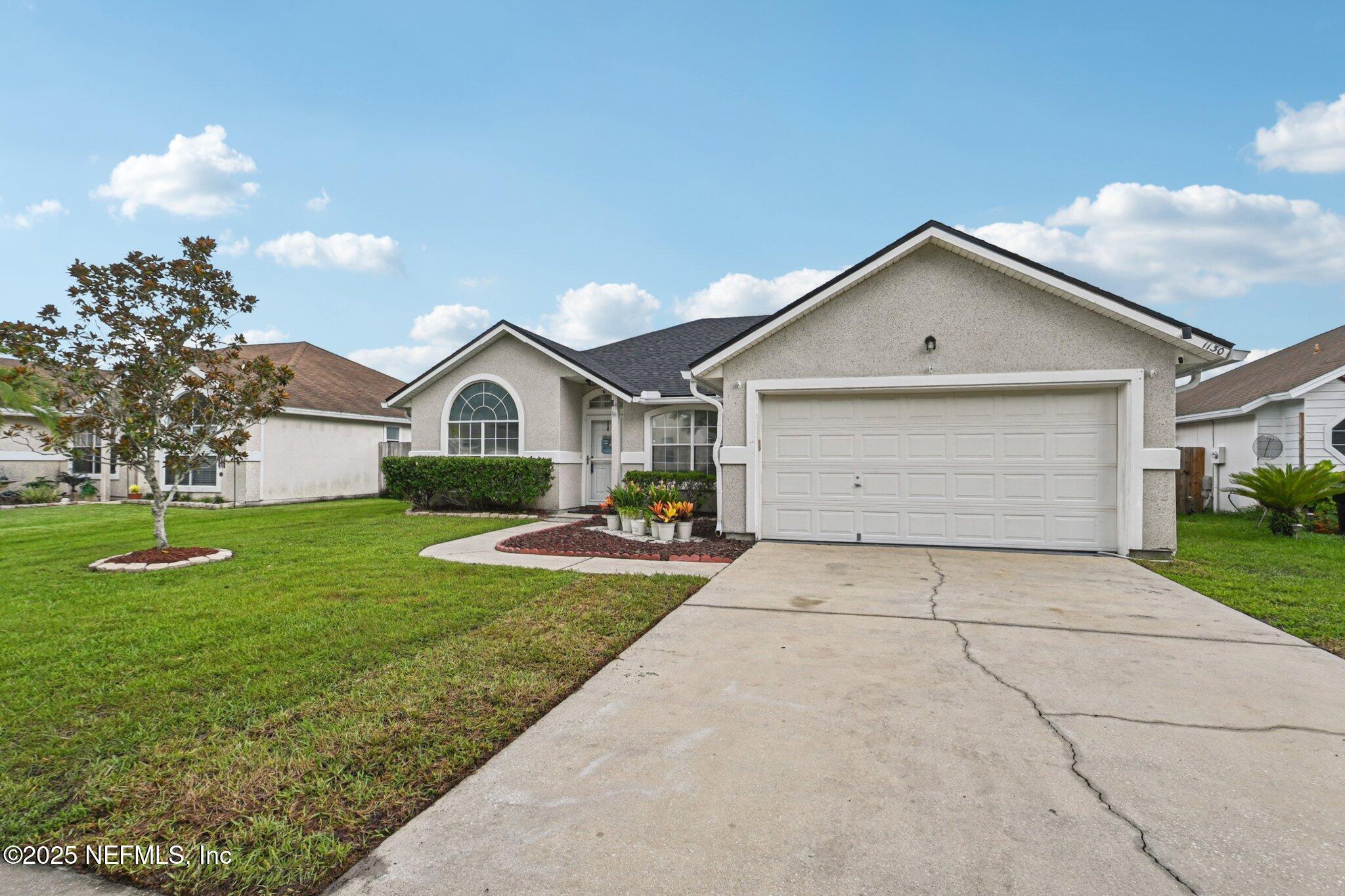 Property Photo: 1130 Summer Springs Drive FL 32068