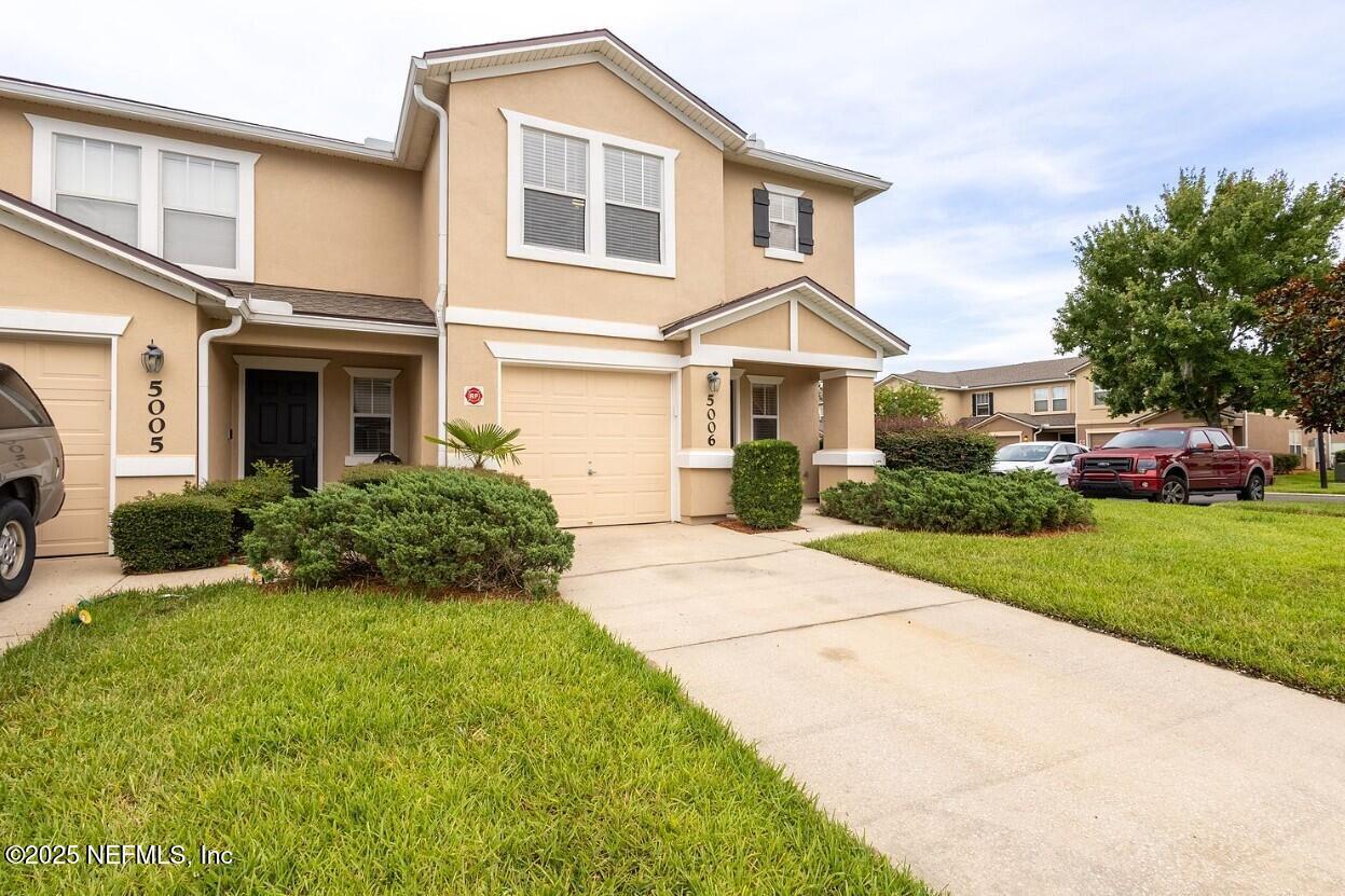 Property Photo: 1500 Calming Water Drive 5006 FL 32003