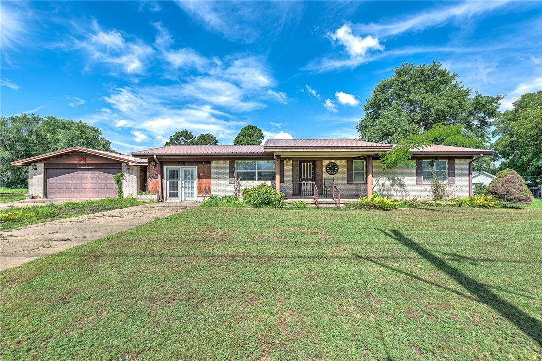 801 SW 2nd Avenue  Gravette AR 72736 photo