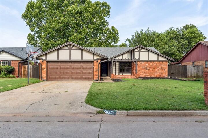 5052 Burntwood Drive  Del City OK 73135 photo