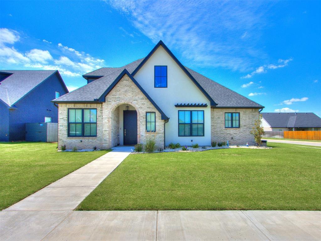 Property Photo: 9308 NW 84th Terrace OK 73099