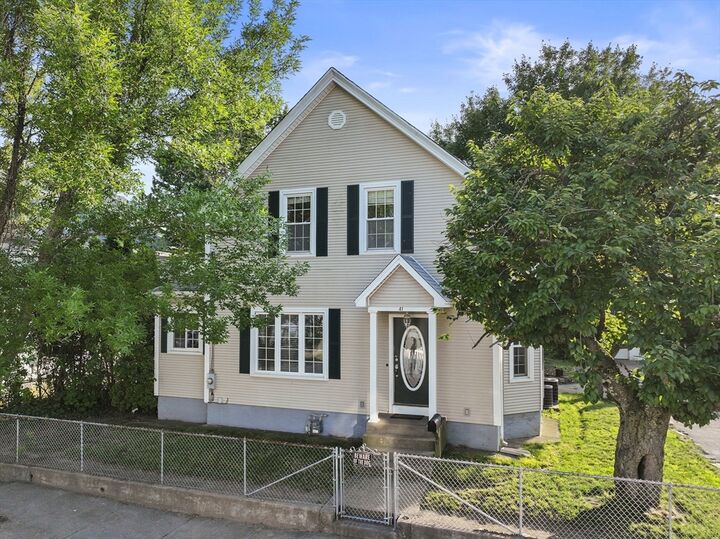 Property Photo:  41 Arch  RI 02860