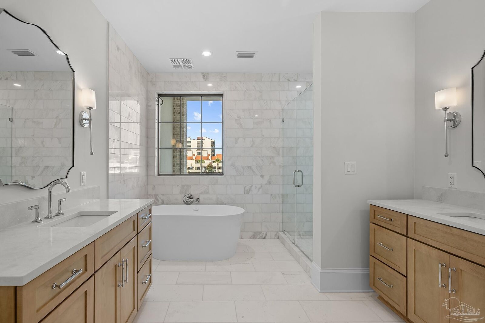 Property Photo:  800 S Palafox St 789  FL 32502 