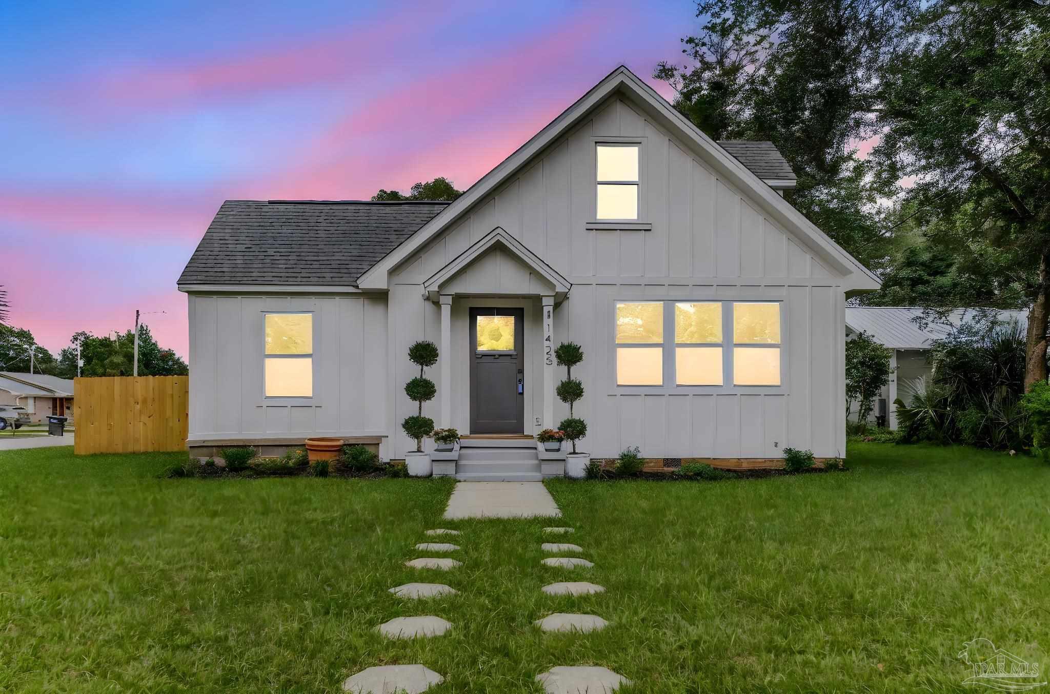 1425 E Mallory St  Pensacola FL 32503 photo