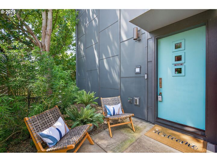 Property Photo: 520 NE Sacramento St OR 97212