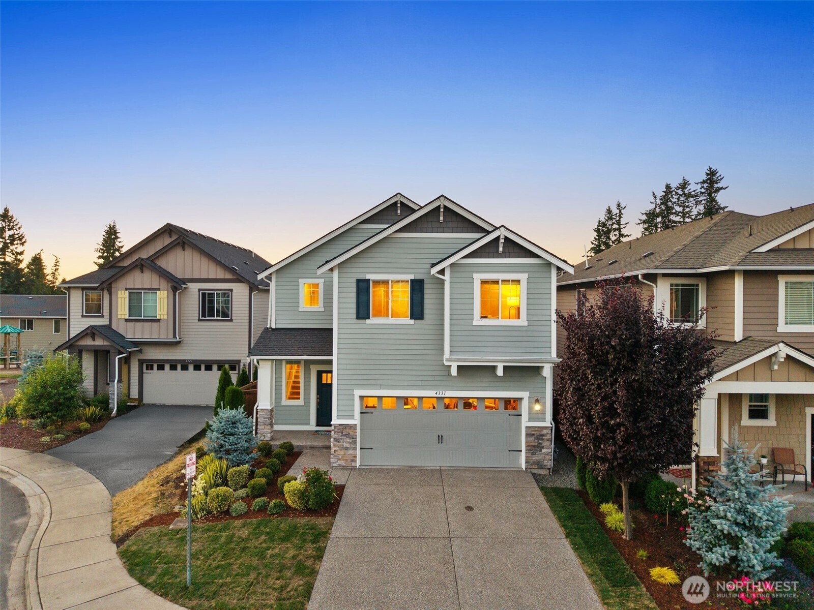 Property Photo: 4331 233rd Place SE WA 98021