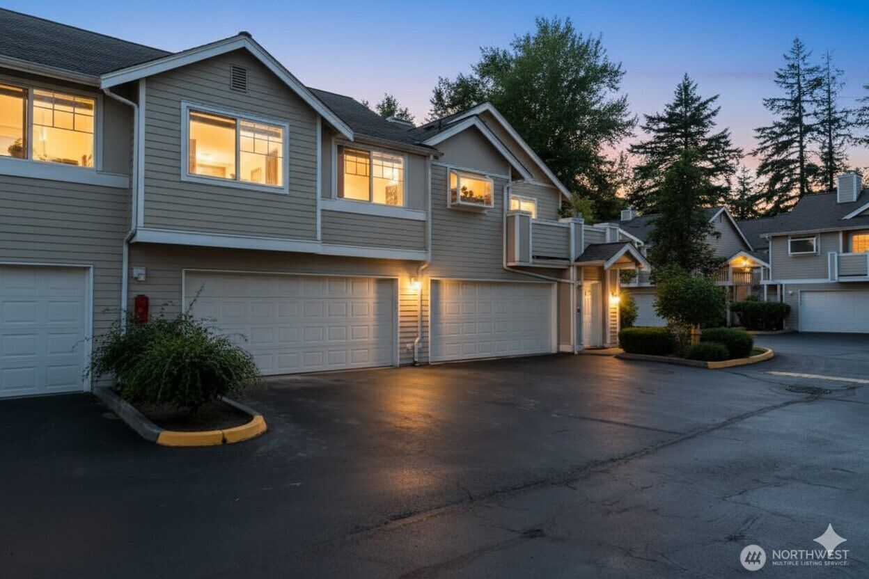 Property Photo:  1522  196th Street SE C-103  WA 98012 