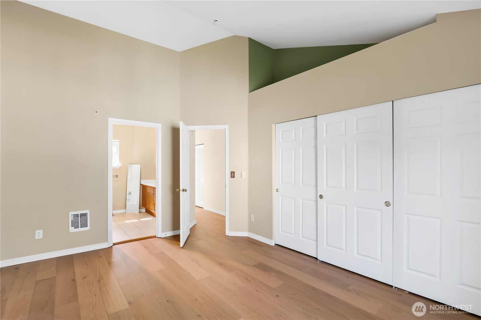 Property Photo: 1522 196th Street SE C-103 WA 98012