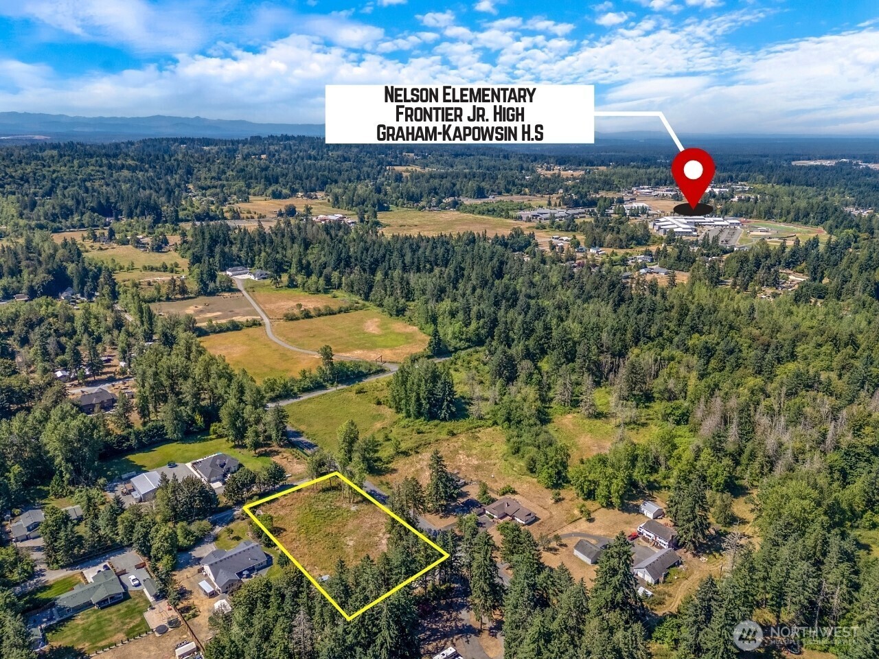 Property Photo:  11804  214th Street E  WA 98338 