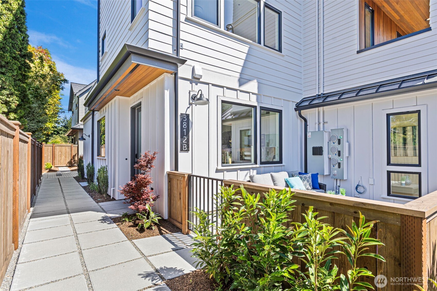 Property Photo: 3812 31st Avenue W B WA 98199