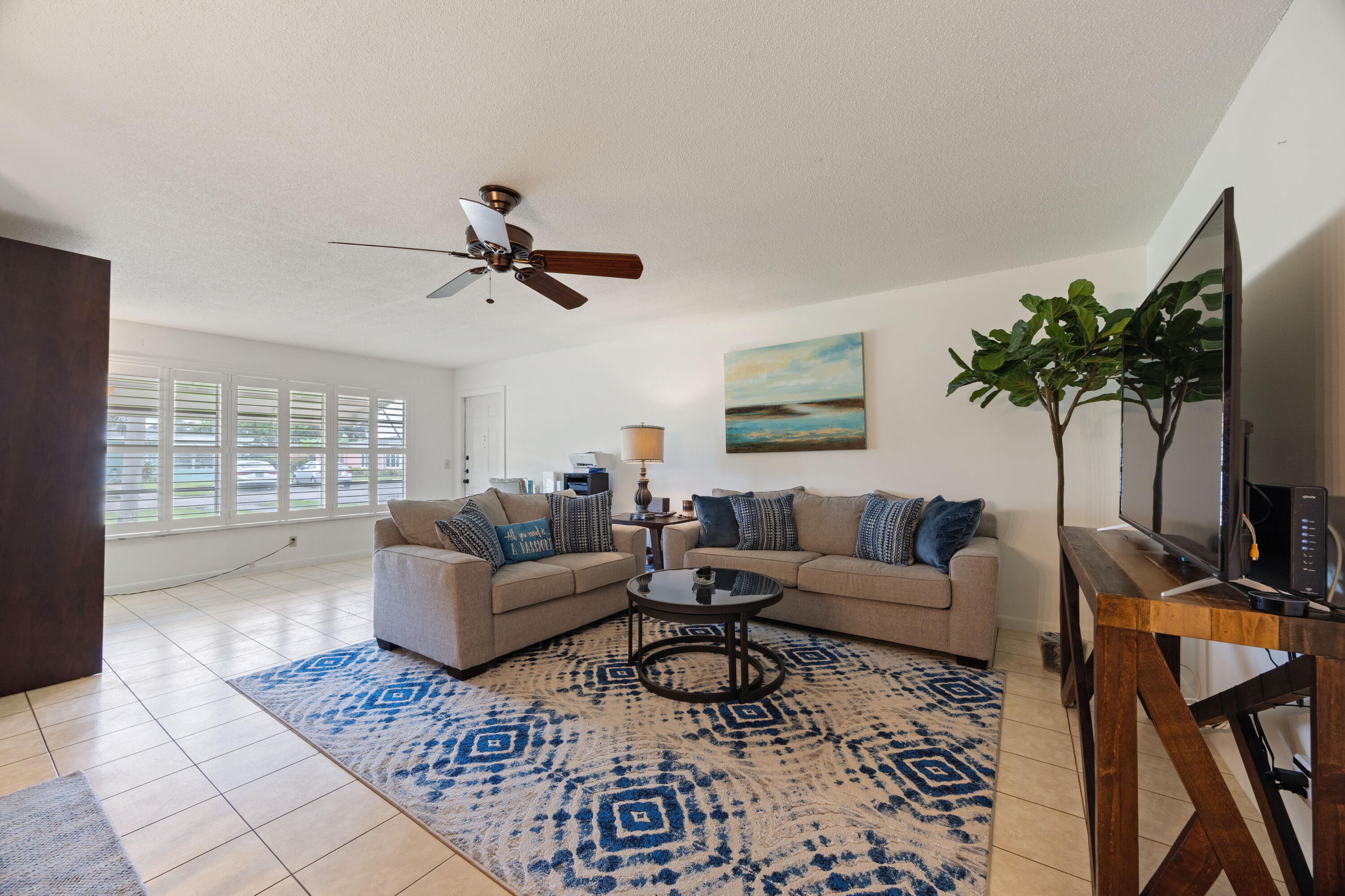 Property Photo:  355 Main Boulevard B  FL 33435 