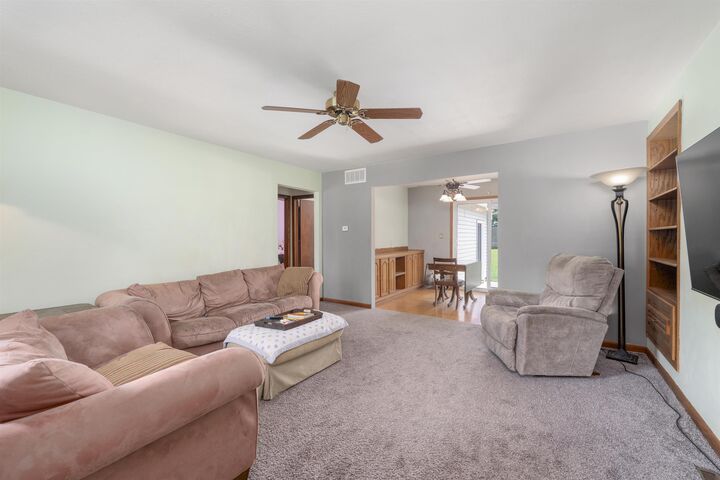 Property Photo: 901 W 4th Street KS 67060