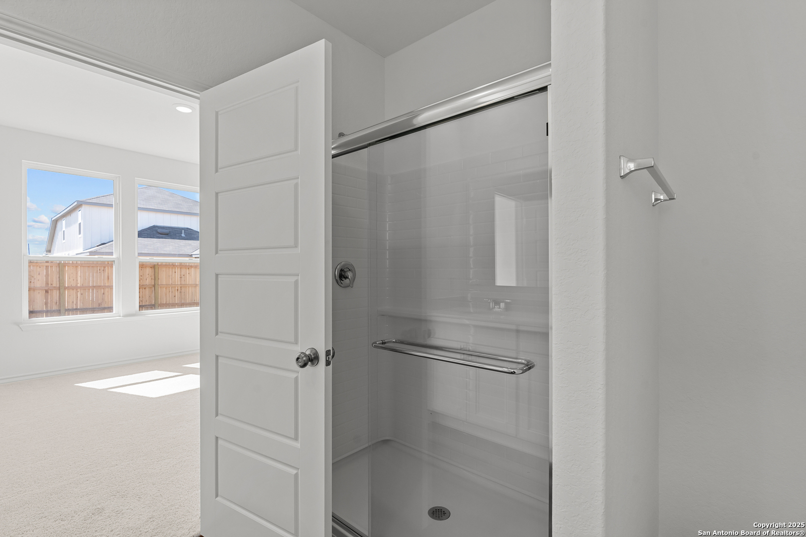 Property Photo: 866 Bluegrass Point TX 78130