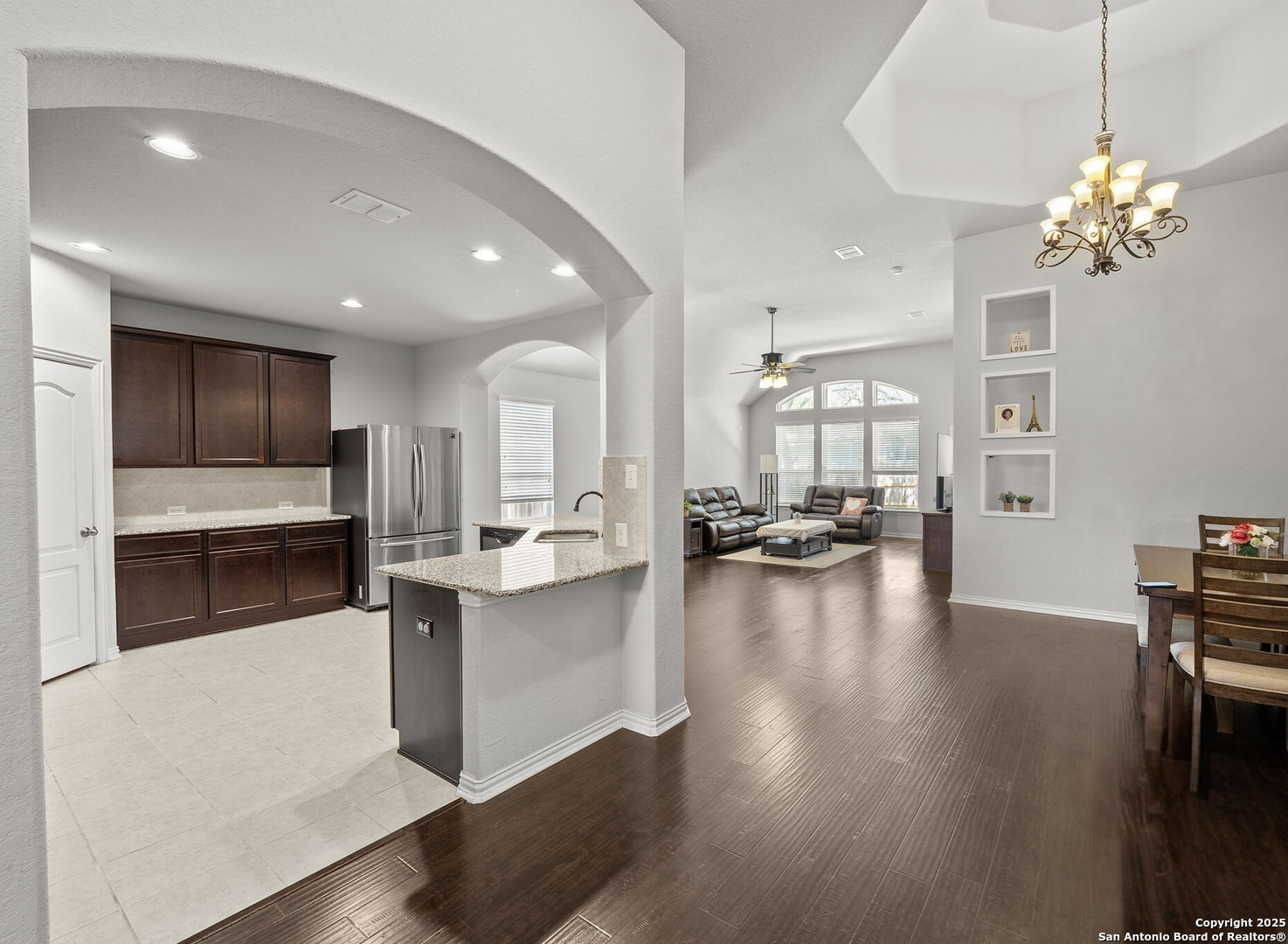 Property Photo:  7635 Mission Smt  TX 78015 