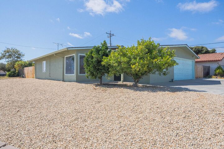 96 Shasta Way  Salinas CA 93905 photo