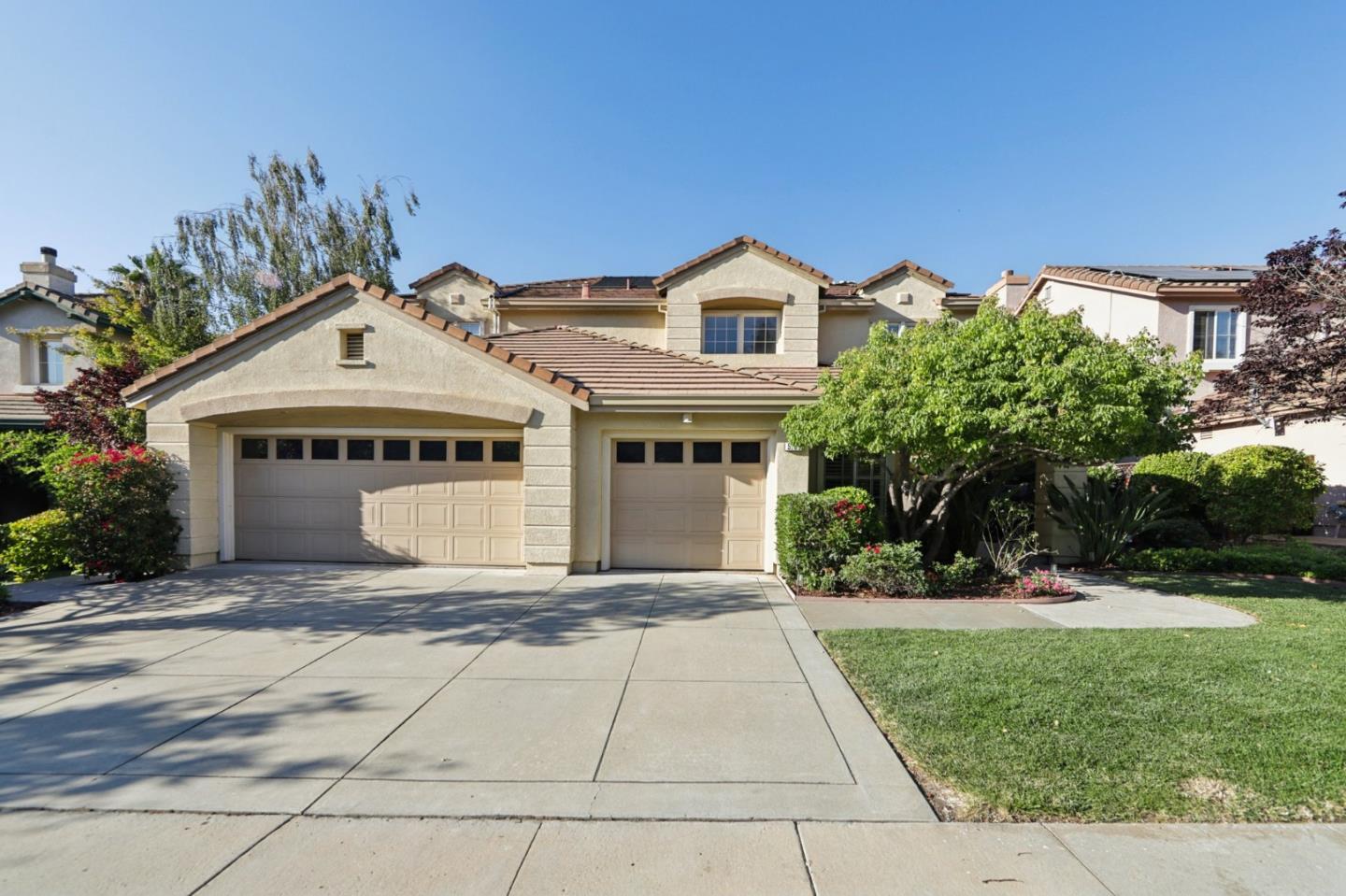 5761 Capilano Drive  San Jose CA 95138 photo