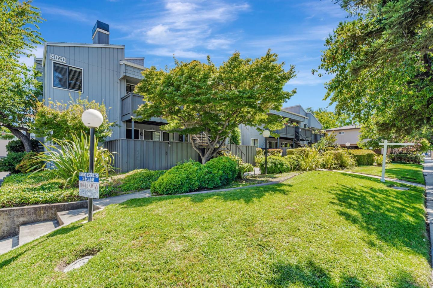 Property Photo:  4020 Williams Road 8  CA 95117 