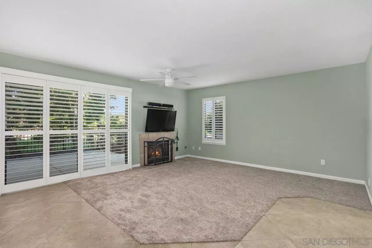 Property Photo:  6568 Corte La Paz  CA 92009 