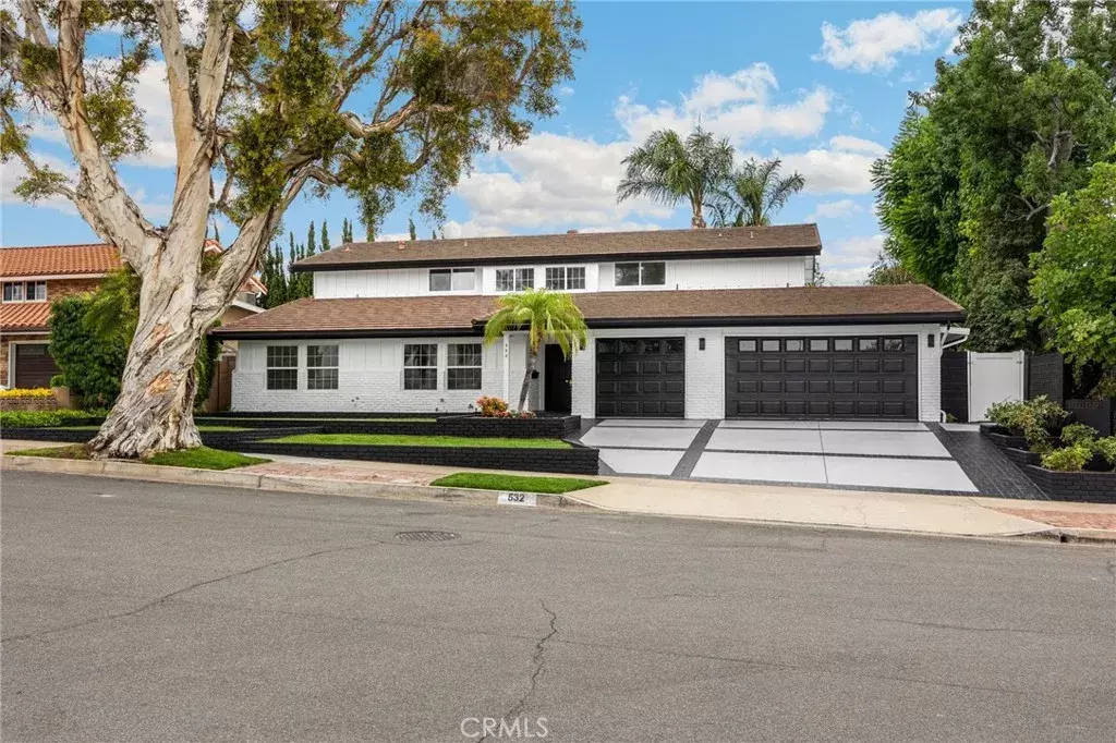 Property Photo: 532 Somerset Drive CA 92870