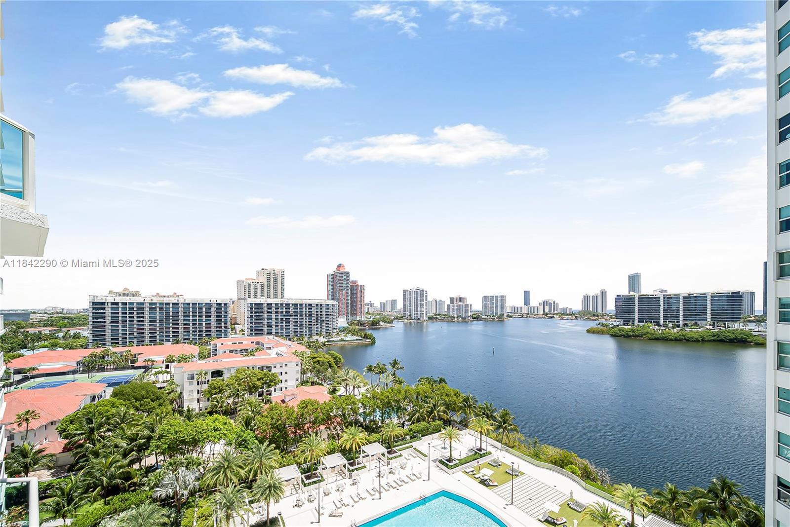 Property Photo: 3301 NE 183rd St 1209 FL 33160