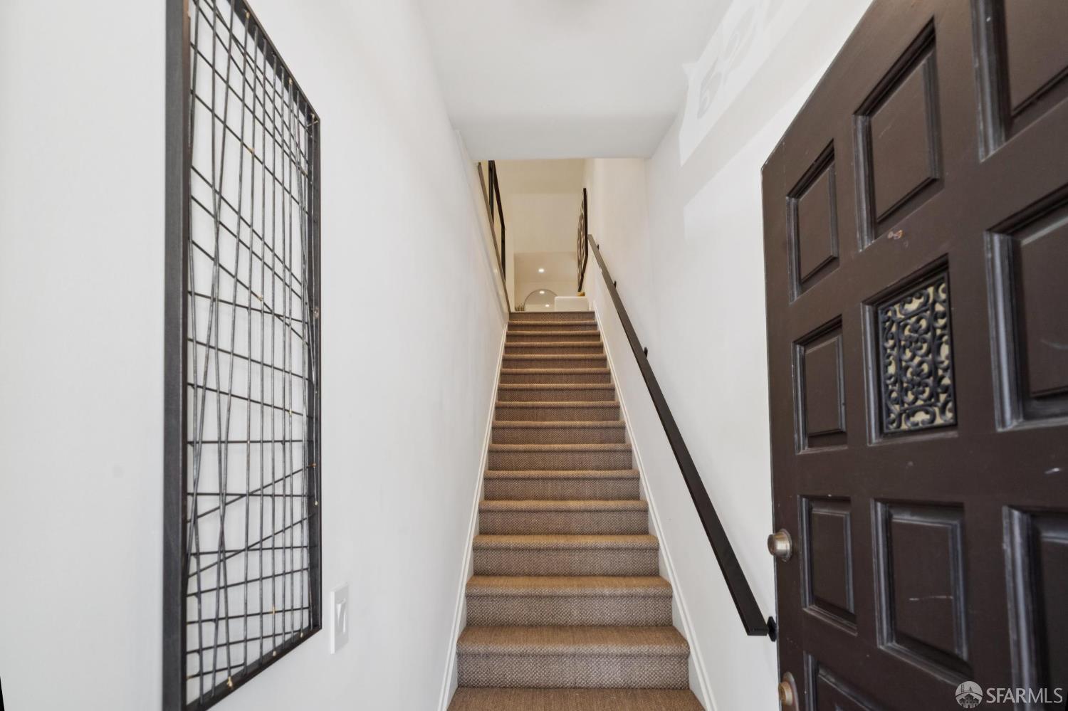 Property Photo:  527 Baker Street  CA 94117 