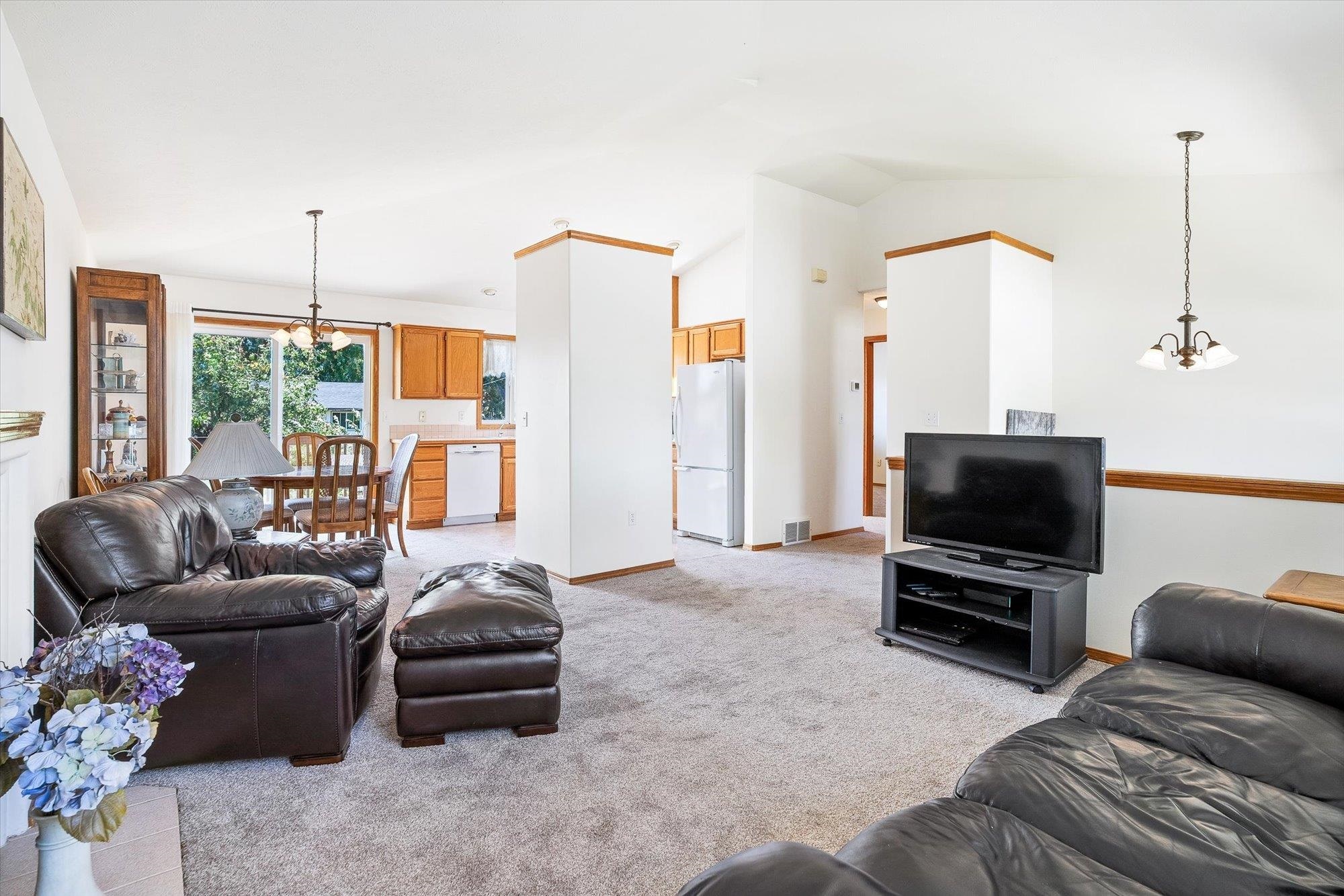 Property Photo: 4417 N Morrow Ct WA 99216