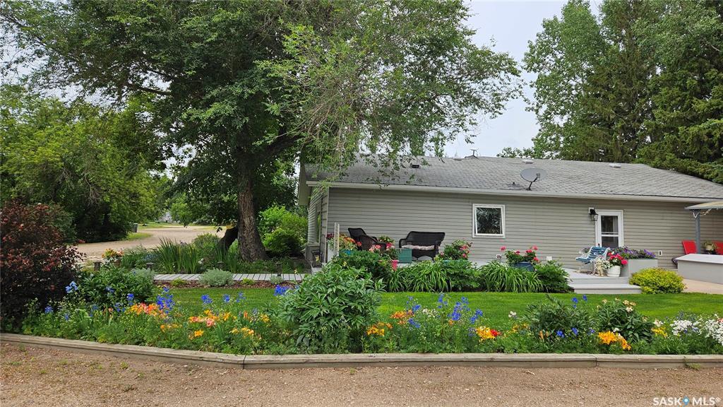 Property Photo: 407 Church Road SK S0K 3T0