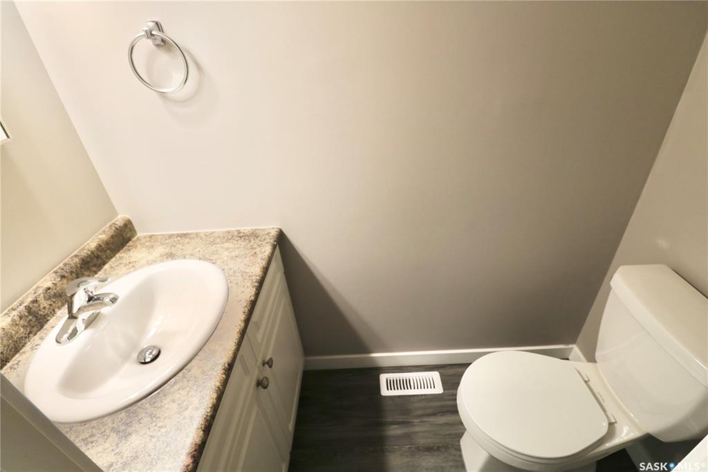 Property Photo:  86 Mackenzie Mews  SK S4N 5N2 