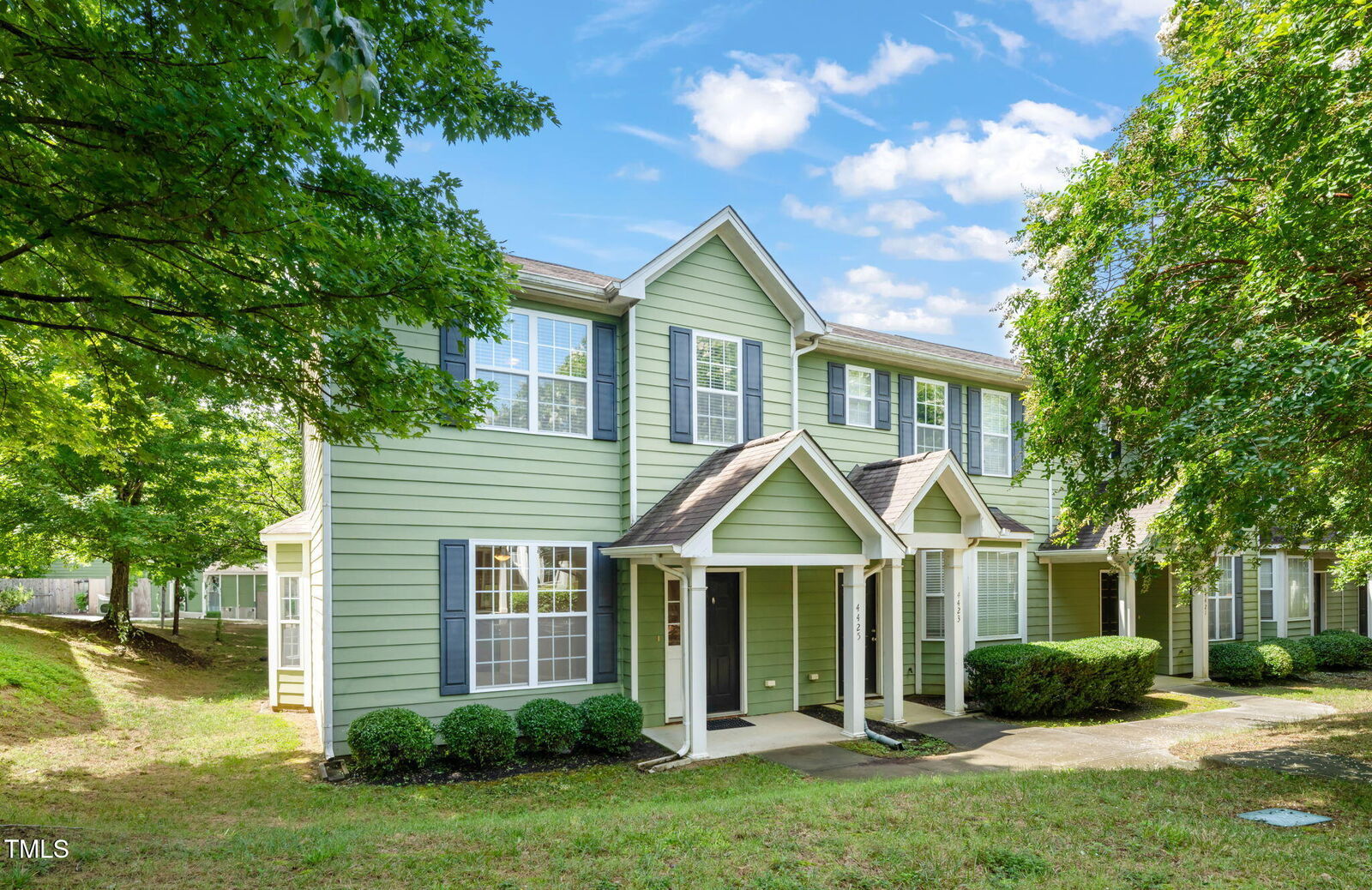 Property Photo: 4425 Moss Garden Path NC 27616