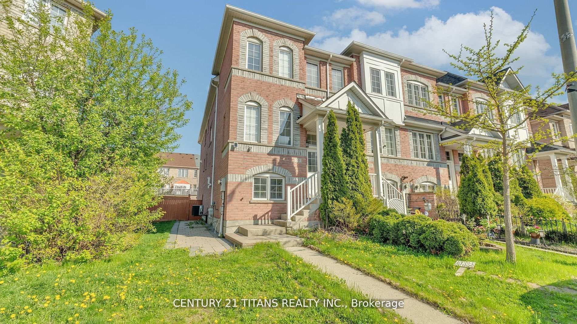 Property Photo:  55 Wilkes Crescent  ON M1L 0B4 