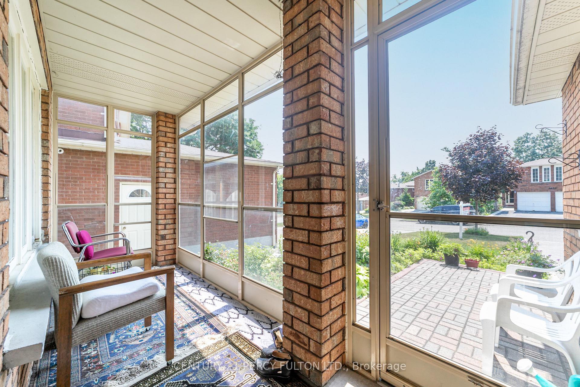 Property Photo:  1634 Beaton Way  ON L1X 1X8 