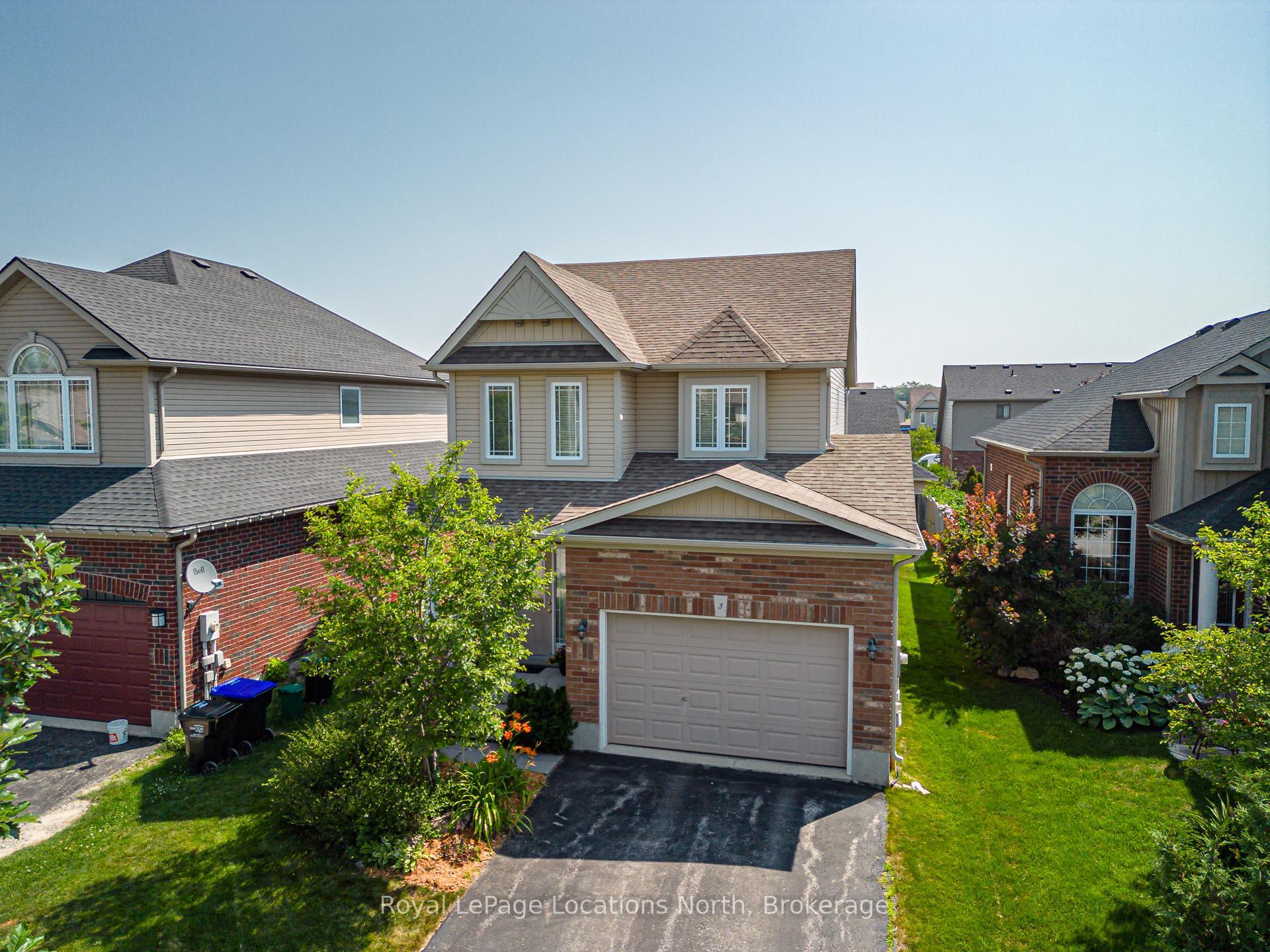 Property Photo:  3 Davis Street  ON L9Y 0E1 