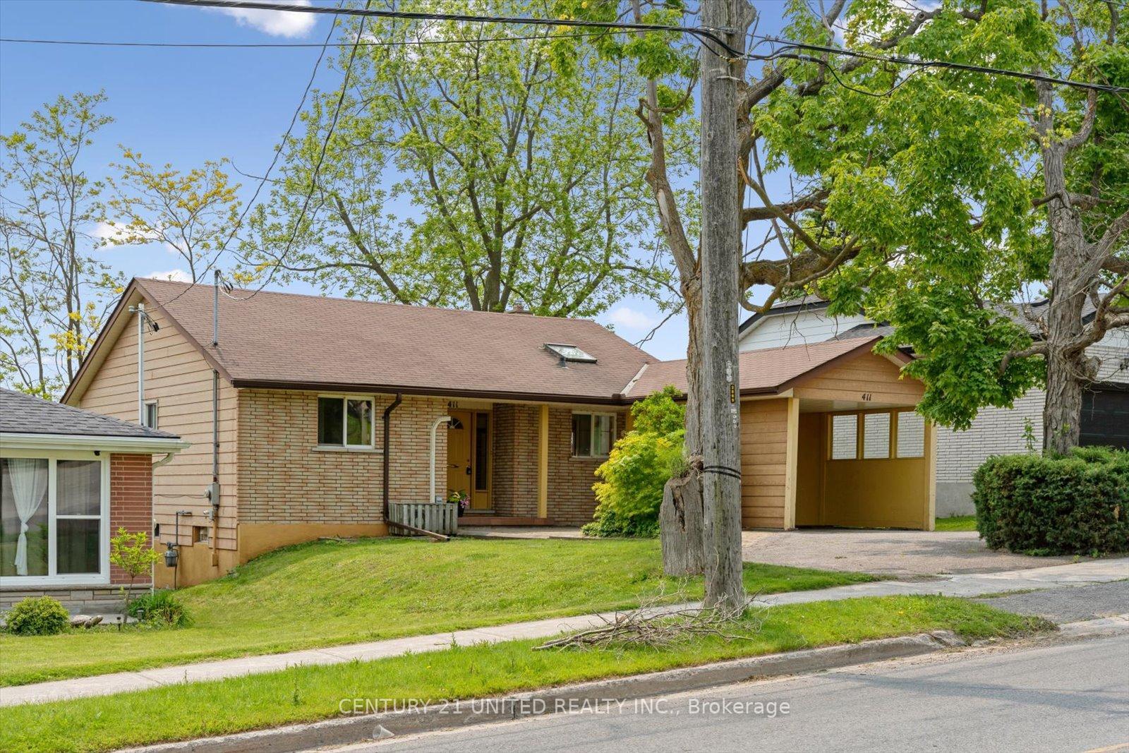 Property Photo: 411 Highland Road ON K9H 5J6