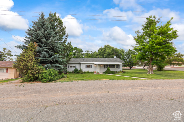 Property Photo: 20 S 200 W UT 84715