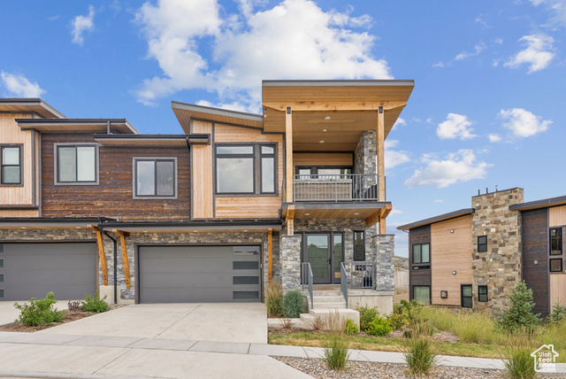 Property Photo:  1992 W Dotterel Cir  UT 84032 