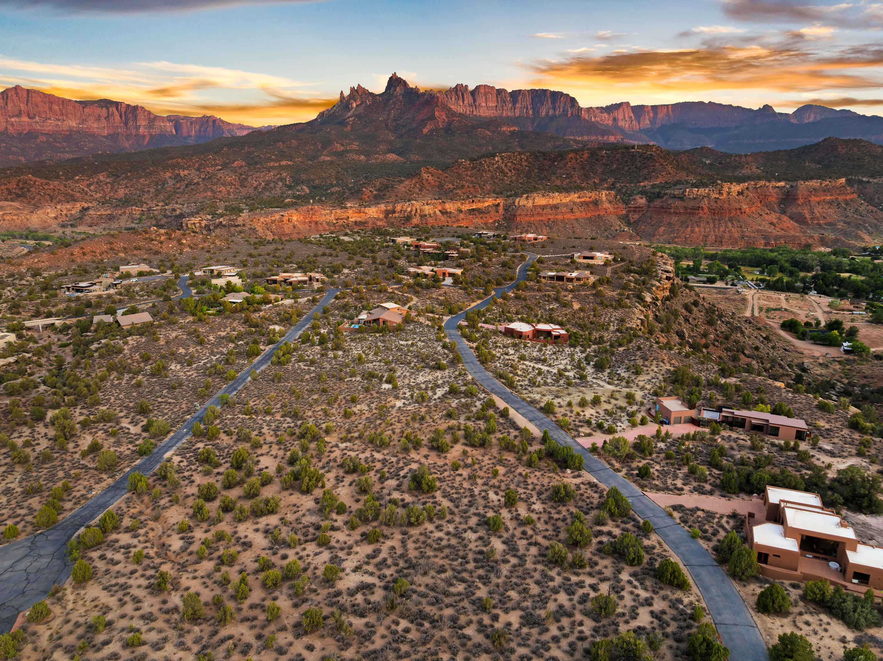 Property Photo: 2545 Anasazi Way 74 UT 84767